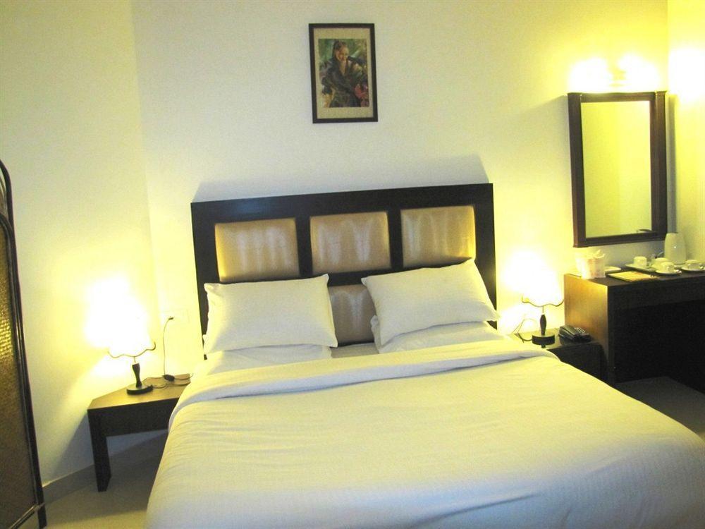 Hotel Prems Paradise Amritsar Ngoại thất bức ảnh