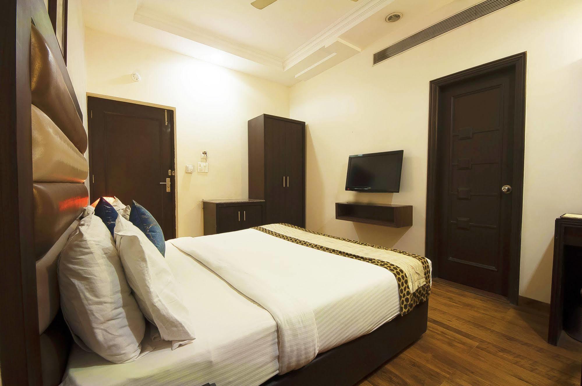 Hotel Prems Paradise Amritsar Ngoại thất bức ảnh