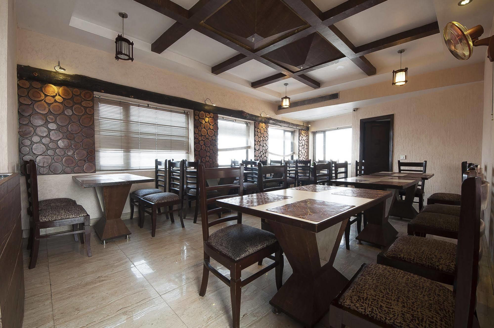 Hotel Prems Paradise Amritsar Ngoại thất bức ảnh